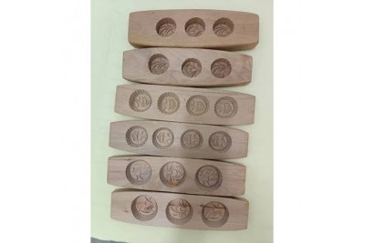 Traditional Wooden Pastry Molds 6pcs